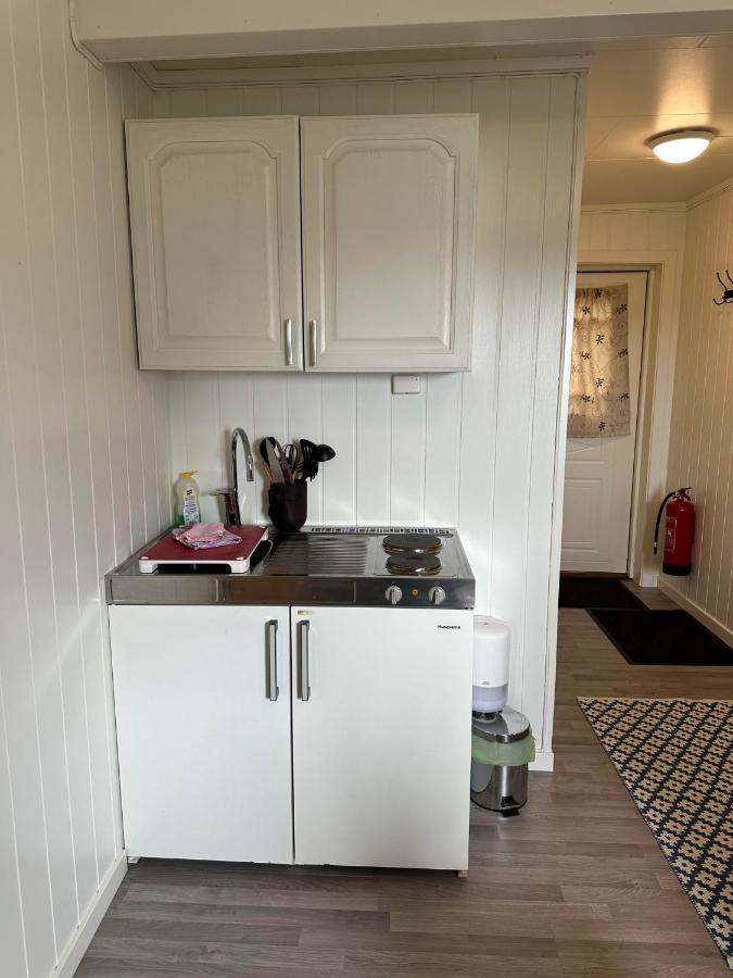 Vardo Accommodation - White House Ngoại thất bức ảnh