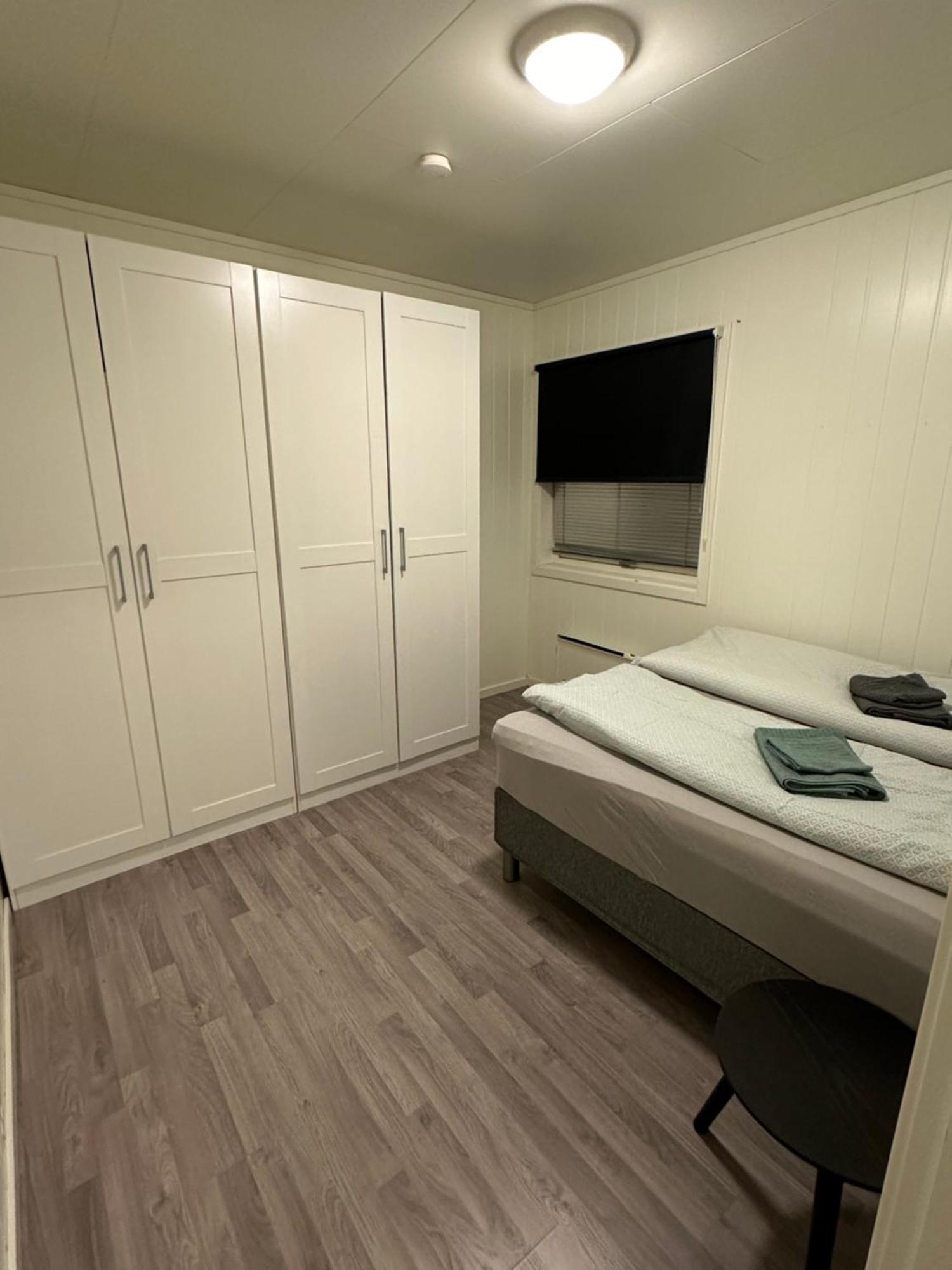 Vardo Accommodation - White House Ngoại thất bức ảnh